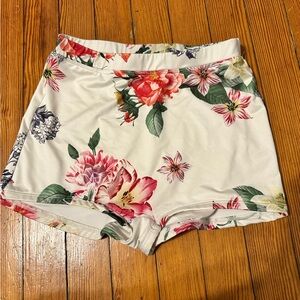 Jessica Rey swim shorts floral white small bathing suit bottom